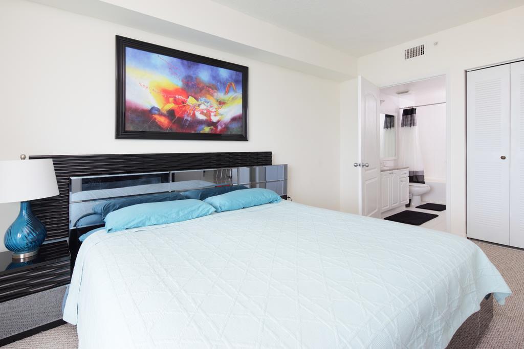 Miami Waterfront Apartments 阳光岛滩 外观 照片