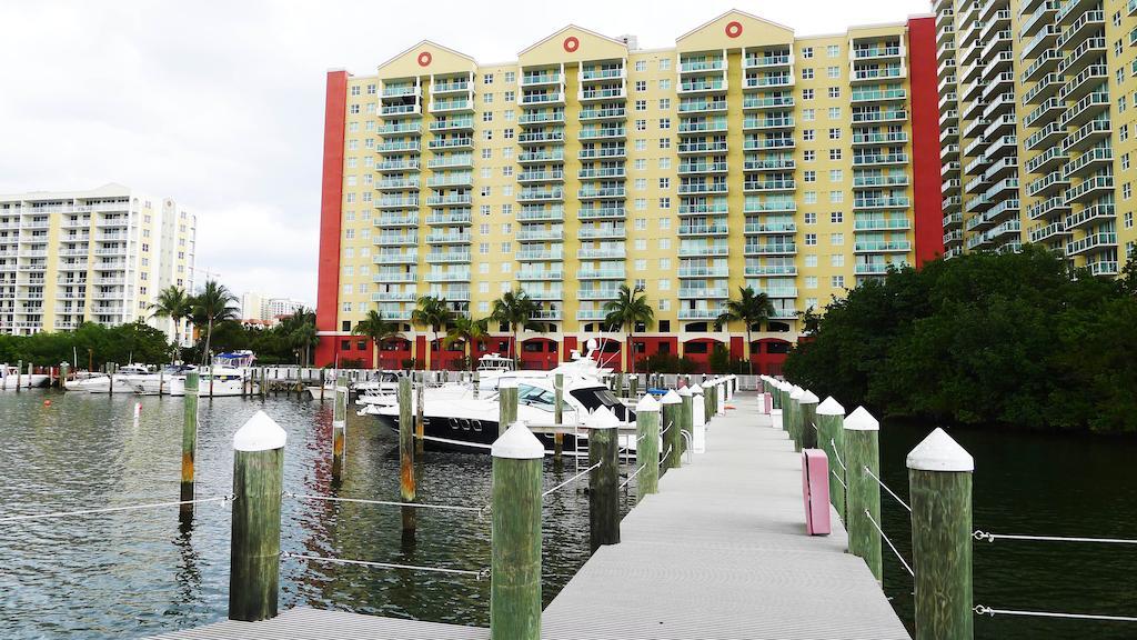 Miami Waterfront Apartments 阳光岛滩 外观 照片