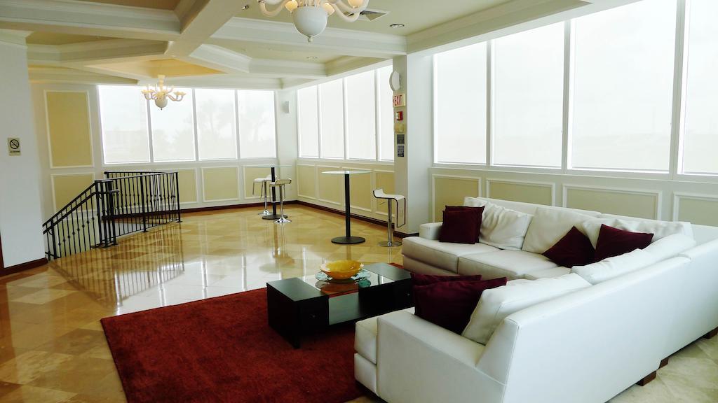 Miami Waterfront Apartments 阳光岛滩 外观 照片